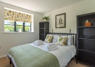 Gatehouse - Limpley Stoke - 8