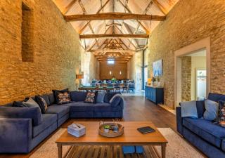 Piepards Barn - Limpley Stoke - 9