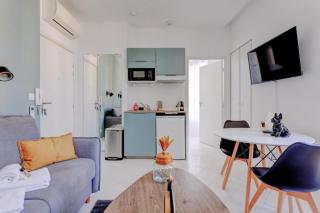 LA PANTHERE studio design central et calme, idéal pour un séjour en couple ou congrès - 0