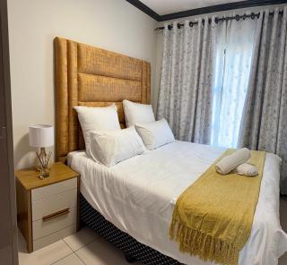 Blue lake estate Luxury and modern apartment with free WiFi and air conditioning close to Mall of Africa and Waterfall Corner - Midrand - 5