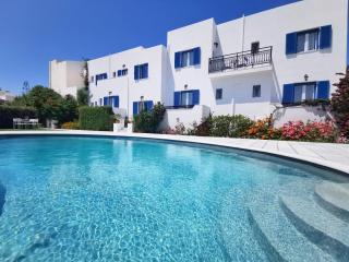 Ikaros Studios & Apartments - Naxos Chora - 0