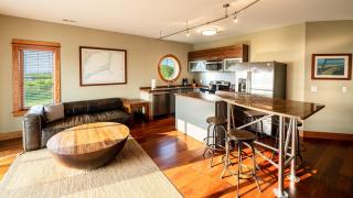 Kite Point - Waterfront 2-Bedroom, 2-Bathroom Suite at REAL Watersports - 3