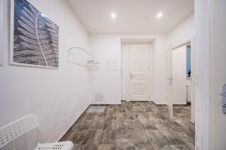 Bright City Room In Prime Location - 8