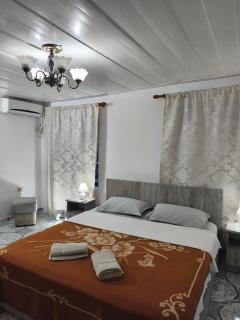 oneTwoSleep GuestHouse - Shkodra - 5