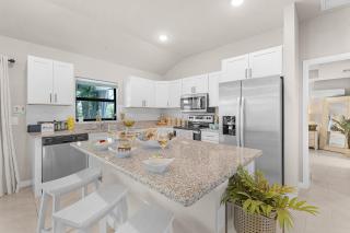 Combined Fun and Adventure with Heated Pools - Eight Palms Paradise - Roelens - Cape Coral - 4