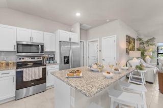 Combined Fun and Adventure with Heated Pools - Eight Palms Paradise - Roelens - Cape Coral - 2