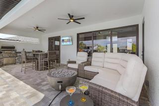 Heated Saltwater Pool & Spa with Outdoor Kitchen - Serenity Retreat - Roelens - Cape Coral - 8