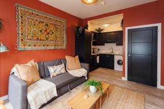 Upper Eastside Boutique - Lush bed & Fab location - Belfast - 6