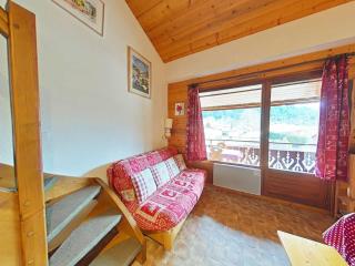 Centre, 2 pièces + mezzanine, balcon, ascenseur, 6 couchages - FR-1-241-59 - Le Grand-Bornand - 8