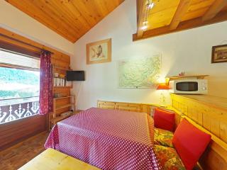 Centre, 2 pièces + mezzanine, balcon, ascenseur, 6 couchages - FR-1-241-59 - Le Grand-Bornand - 7