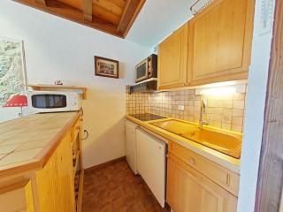 Centre, 2 pièces + mezzanine, balcon, ascenseur, 6 couchages - FR-1-241-59 - Le Grand-Bornand - 4