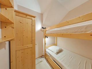 Centre, 2 pièces + mezzanine, balcon, ascenseur, 6 couchages - FR-1-241-59 - Le Grand-Bornand - 1