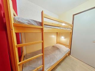 Studio 4 pers, centre village, proche commerces et pistes, TV incluse - FR-1-241-29 - Le Grand-Bornand - 3