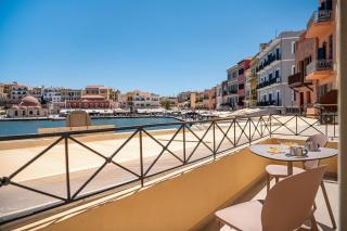 Venetian Harbour Residence - 3