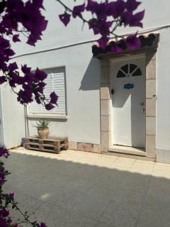 Leonidas Seaside - Meneou - 9