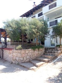 Villa Milas - Soba 02 - Tkon - 7