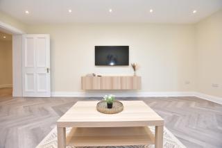 The Cliff Retreat - 5