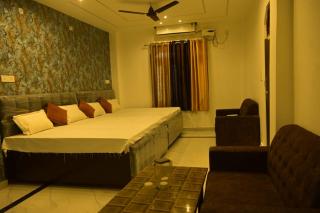 Bajrangbali guest house - Ayodhya - 6