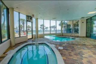 20th Floor Oceanfront Studio, King Bed P2003 - Myrtle Beach - 6