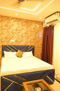 Bajrangbali guest house - Ayodhya - 0