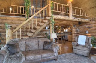 2350 Middle Creek - 2
