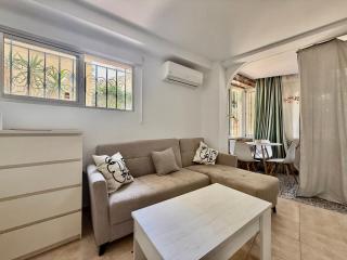 LOMA - Wifi, Centro a 200 metros, Playa a 850 metros, Nuevo, Tiendas a menos de 5 minutos - 1