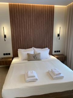 VASILAS Luxury Rooms & Suites - Agios Georgios - 3