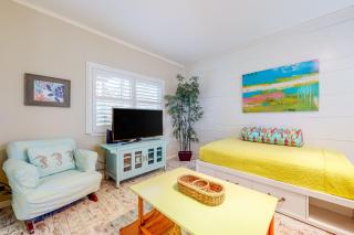 Leeward Isles 203 - 0