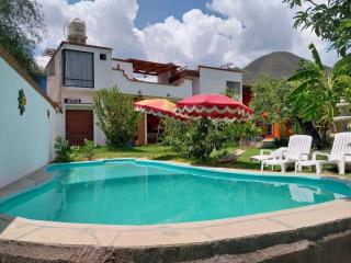 La Mexicana - - 3