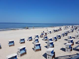 1-Zimmer-Appartement mit Einbauschränken und Doppelschrankbett - Westerland - 1