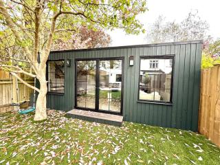 Beautiful 4 Bedroom Family Home in Barnes - Londra - 6