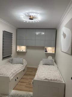 Apartament Origami z ogródkiem, miejscem do grillowania i widokiem na góry - Kudowa-Zdrój - 2