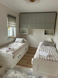Apartament Origami z ogródkiem, miejscem do grillowania i widokiem na góry - Kudowa-Zdrój - 1