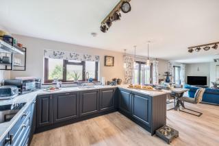 Badgers Holt - Bridport - 8