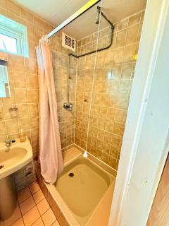 Opposite Hylands Hotel single rooms - Nottingham - 2
