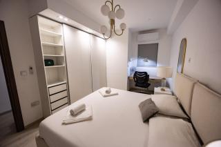 GuestHost - Sliema Breeze & Patio Comfort - Sliema - 1