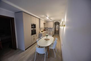 GuestHost - Sliema Breeze & Patio Comfort - Sliema - 2