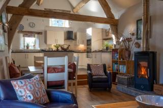 Cruck Barn Cottage - Barlow - 8