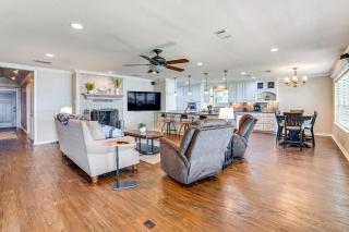 Waterfront Retreat with Dock on Cedar Creek Lake! - Kemp - 7