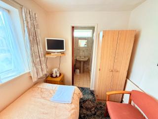 Near Hylands hotel single room with shared WC - Nottingham - 4