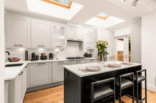 Stylish 2BR Apt in Highbury & Islington with Garden - Londra - 9