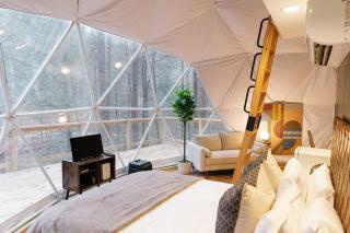 "The Perch" Elevated Woodsy Modern Stay w/ Hot Tub - 0