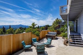 Grandview Get-A-Way home - White Salmon - 9