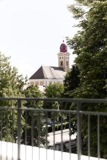 Nest Inn Bouclé Apartment - Baia Mare - 7