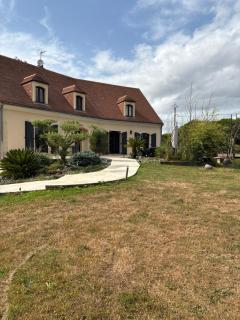 Maison familiale - La Milesse - 2