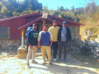 A love story home stay & resturant - Bhatwāri - 4