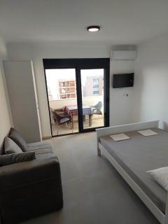Top Apartments - Dobra Voda - 1