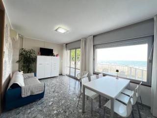 Appartamento Frontemare - Lido di Jesolo - 9
