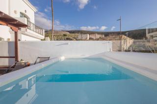 3BR Color & Salt Notes House-Pool & Garden - 9
