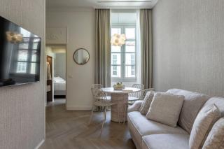 Deservi Charming Apt Dante - Florenz - 0